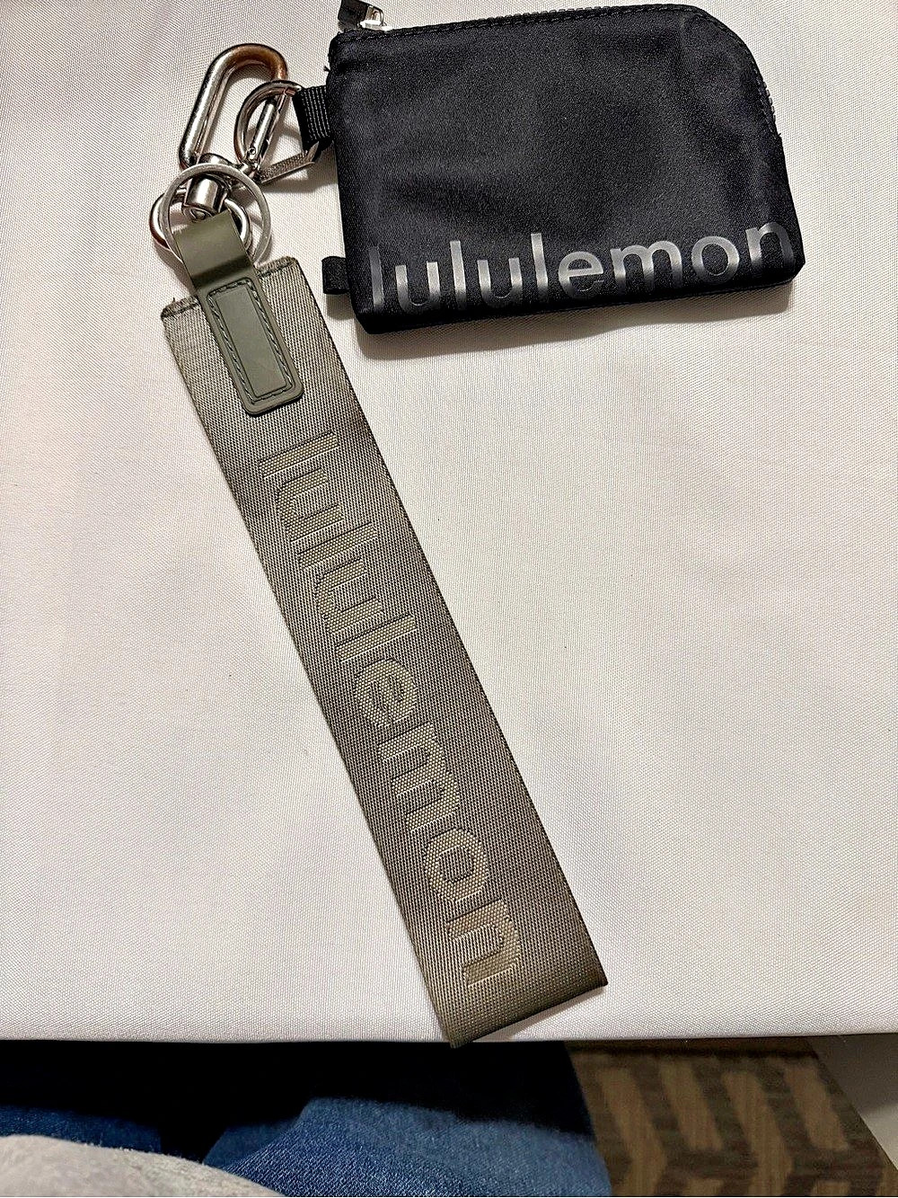 lululemon Dual Pouch Wristlet Black & Gray